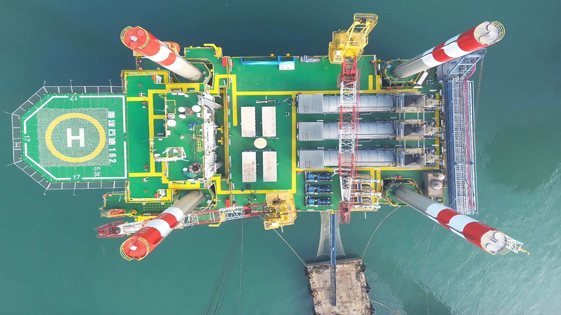 全球首座移动式注热平台“热采一号”交付