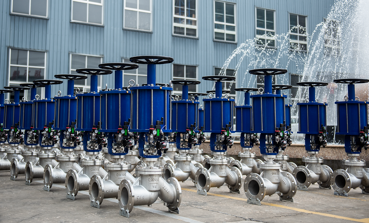 <p>匠心铸就<br>标准化生产下的精品之路</p>