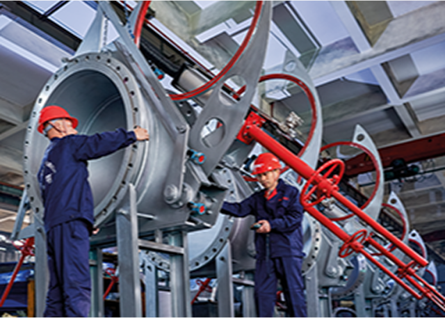 日高阀门 ——水冷高温气手两用盲板阀