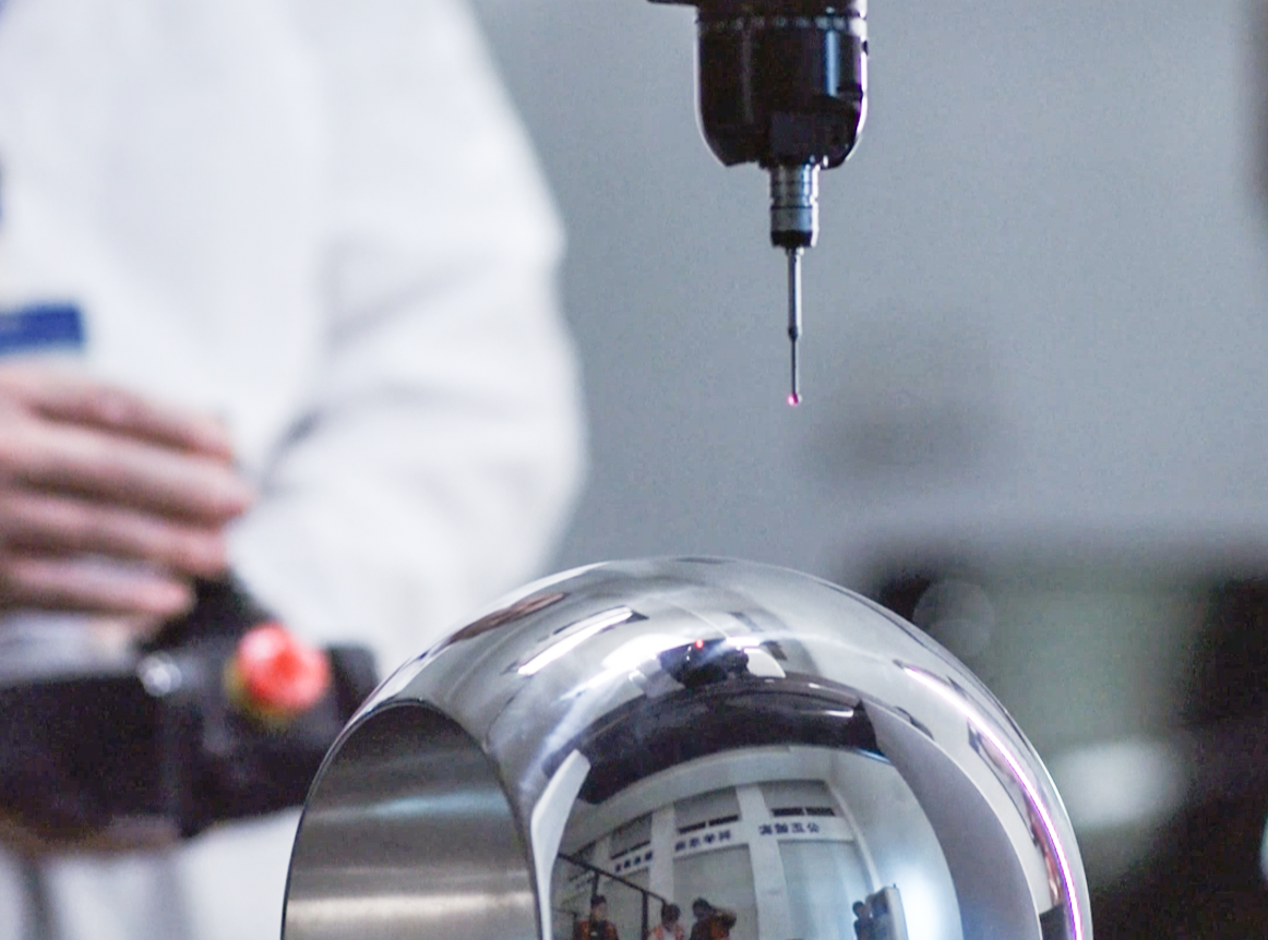 实验室里滴水穿石的专注<br/>
凝练阀门灵魂
