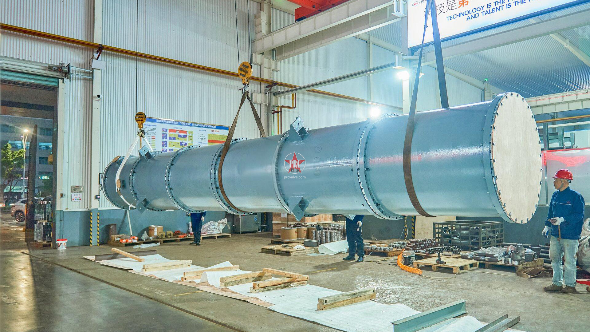 耐氟隆 | 耐高温全真空水洗塔交付PVDF装置项目安全运行!