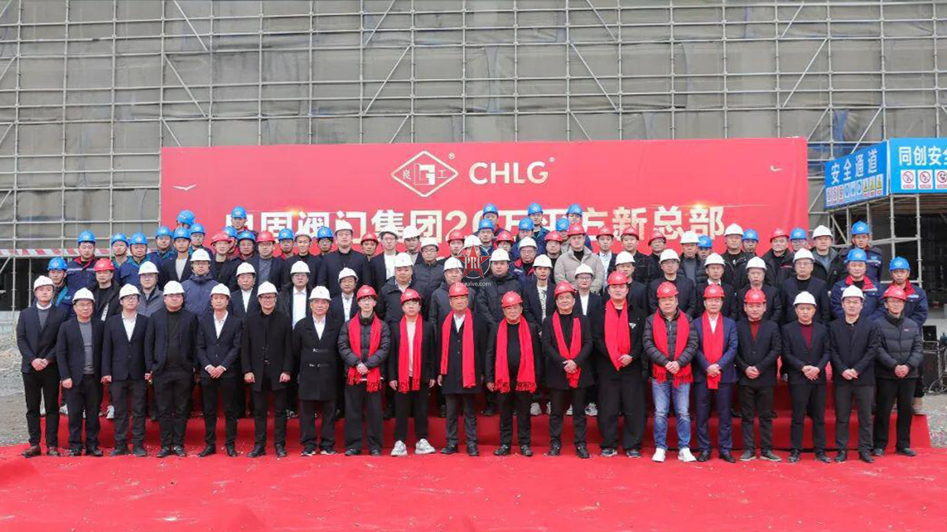 20万㎡智造新地标崛起|良固阀门集团新总部喜封金顶